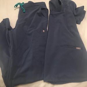 Figs scrubs set- big sky